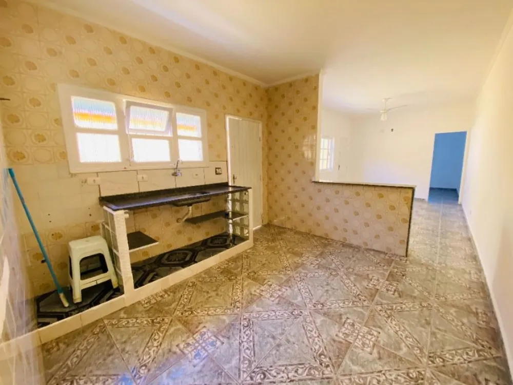 Casa, 2 quartos, 82 m² - Foto 1