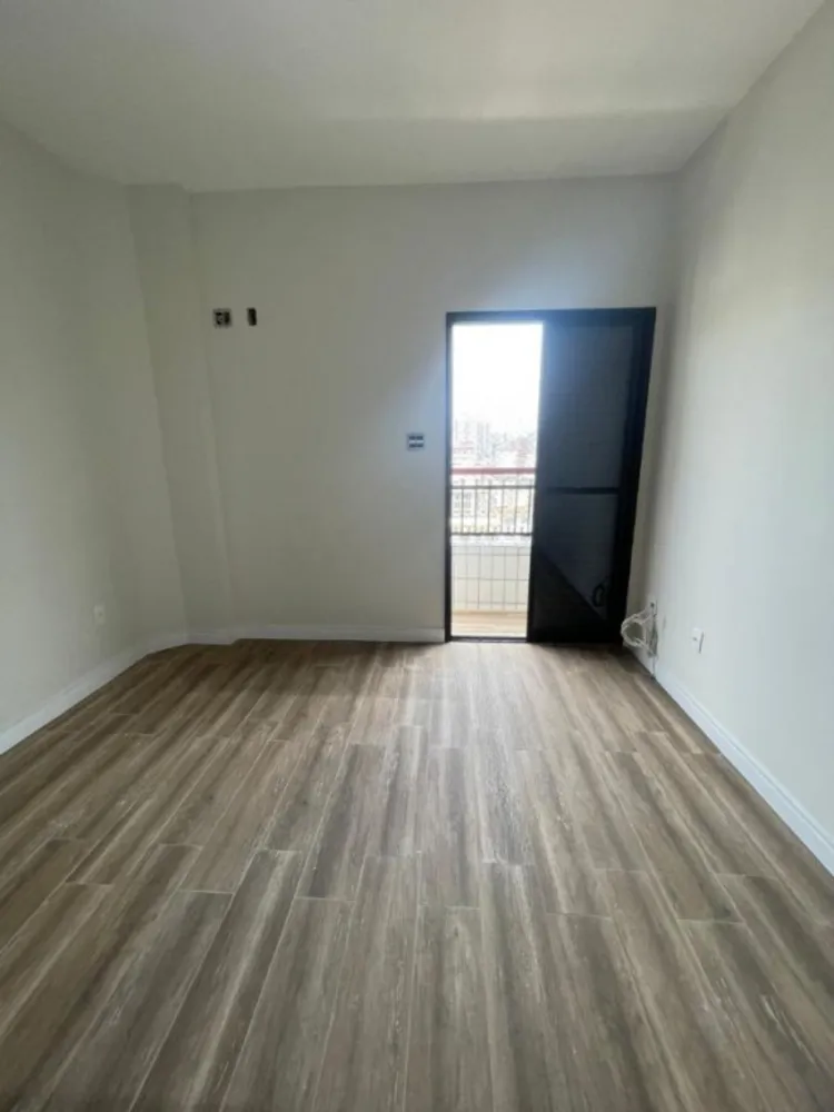Apartamento, 3 quartos, 125 m² - Foto 2
