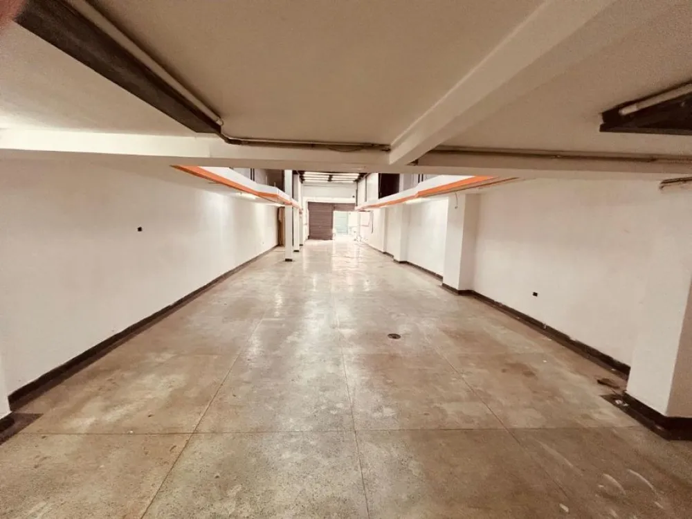 Prédio Inteiro, 150 m² - Foto 1