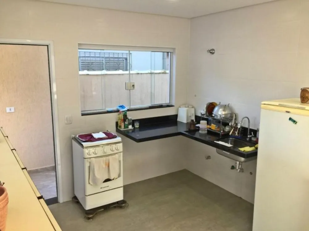 Casa, 4 quartos, 165 m² - Foto 2