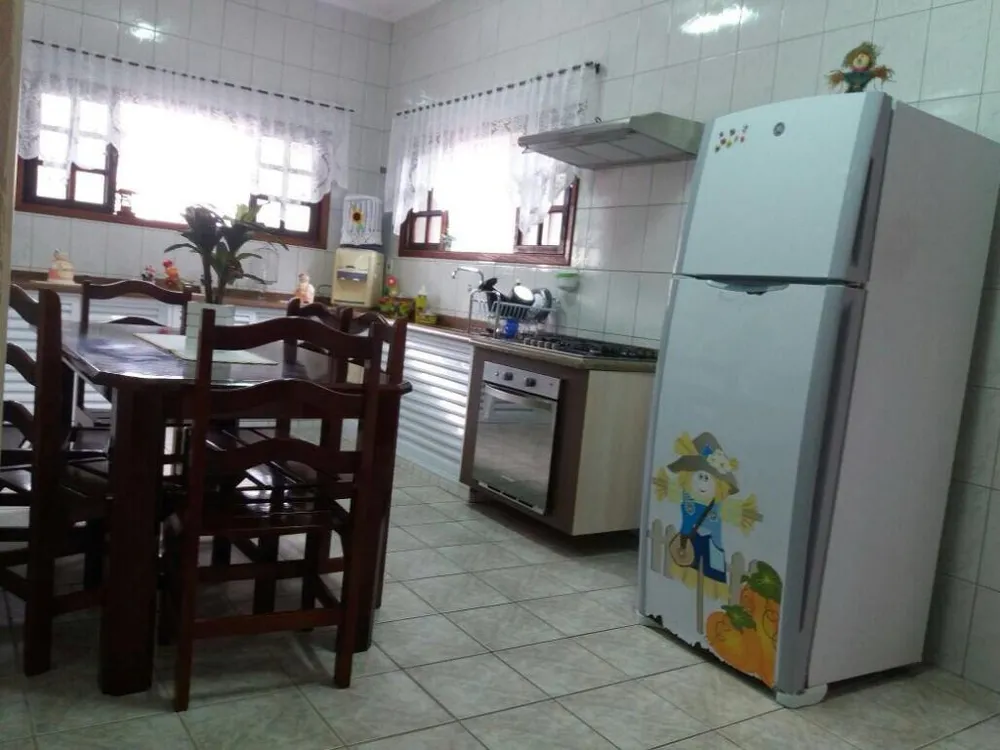 Casa, 2 quartos, 150 m² - Foto 3
