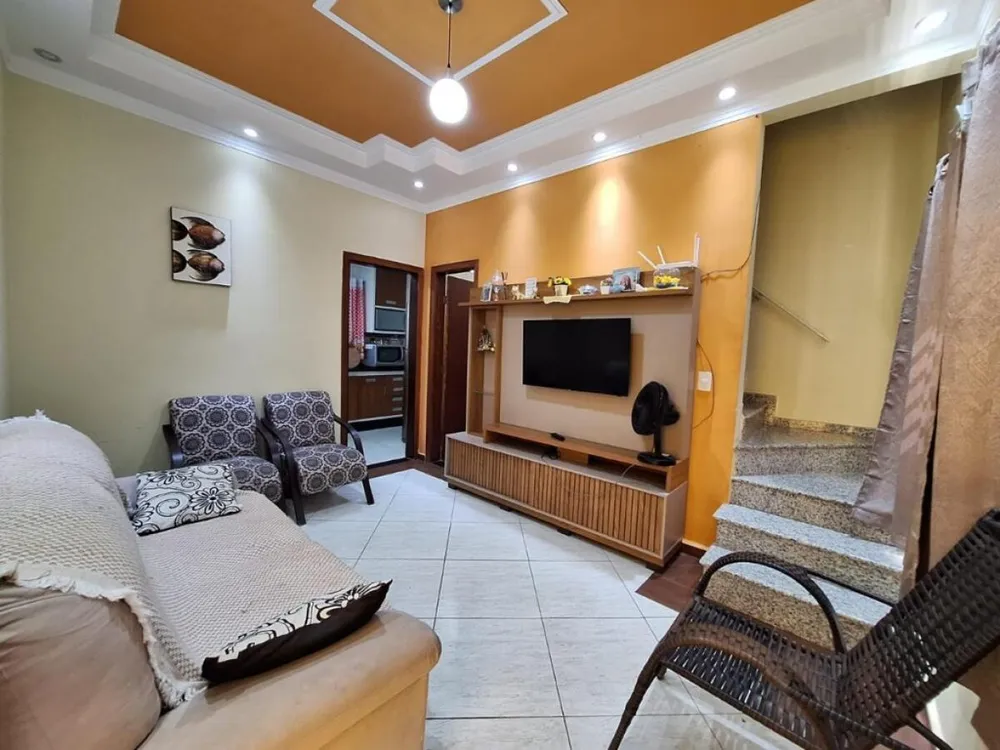 Casa, 2 quartos, 68 m² - Foto 1
