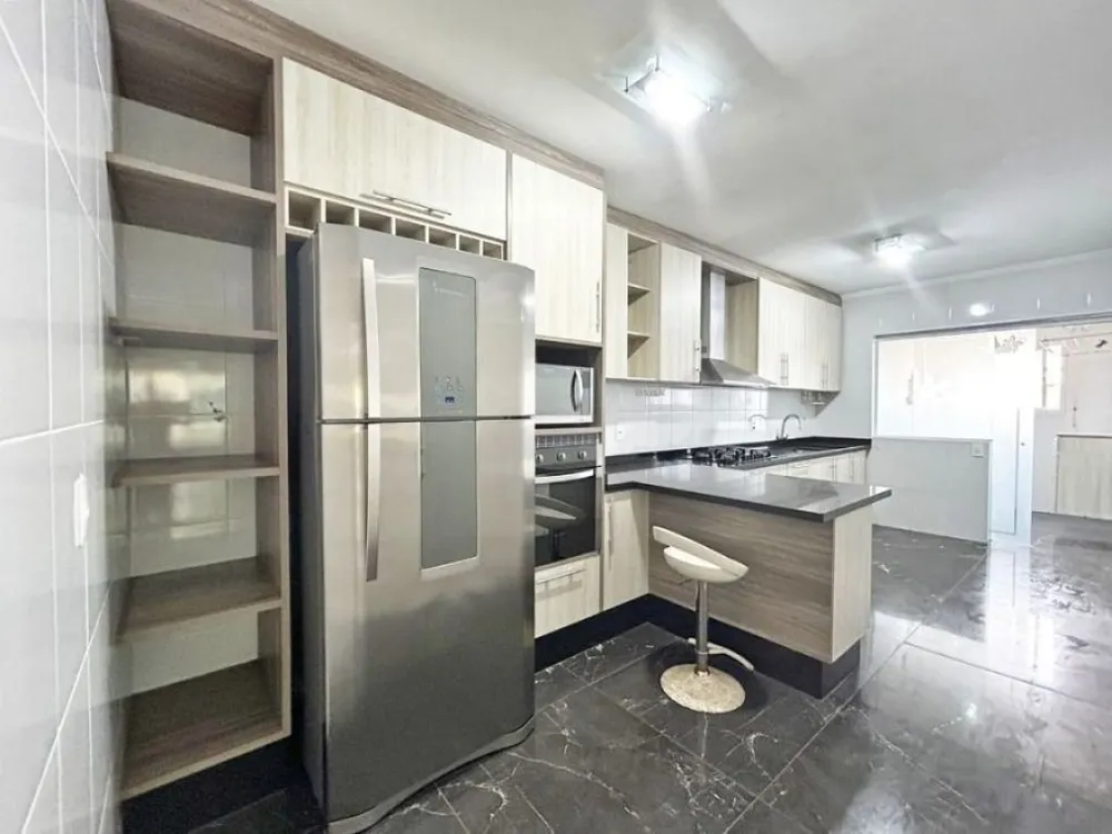 Apartamento, 3 quartos, 125 m² - Foto 2