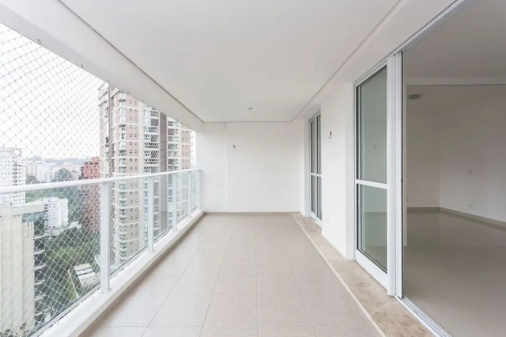 Apartamento, 3 quartos, 213 m² - Foto 1