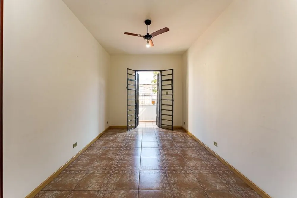 Casa, 2 quartos, 225 m² - Foto 3