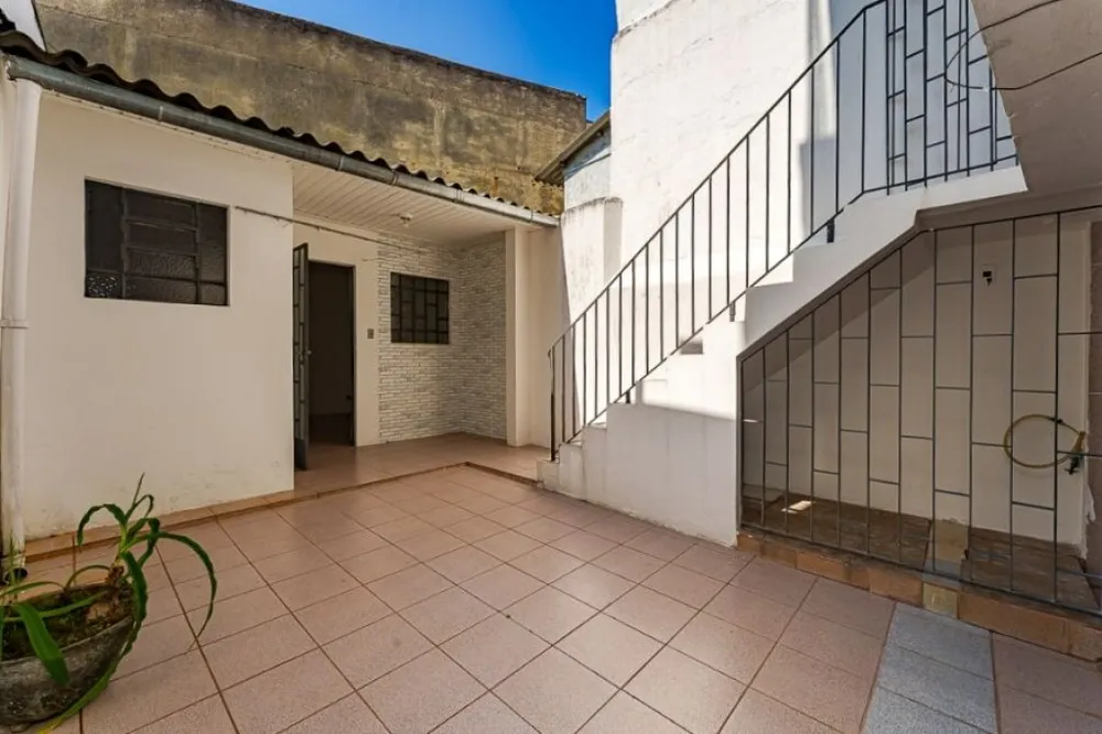 Casa, 2 quartos, 225 m² - Foto 1