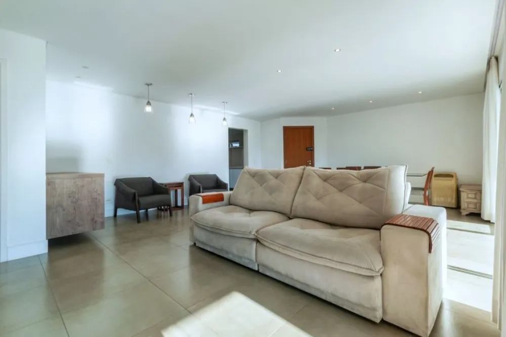 Apartamento, 3 quartos, 159 m² - Foto 1