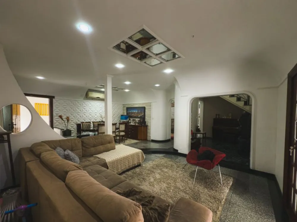 Casa, 4 quartos, 288 m² - Foto 2