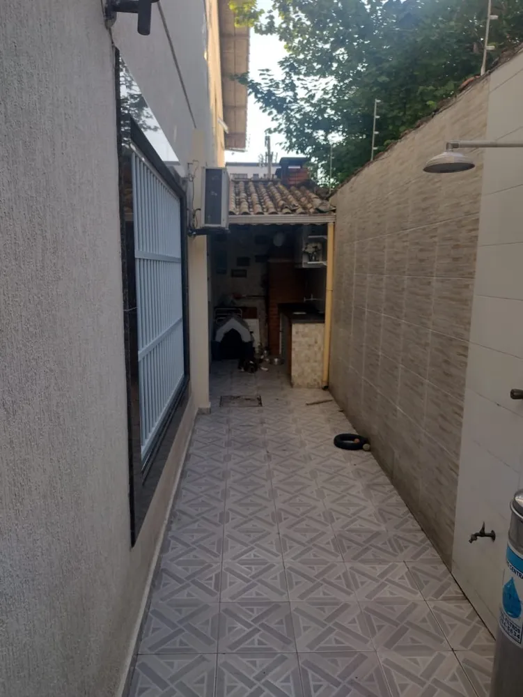 Casa, 4 quartos, 138 m² - Foto 1