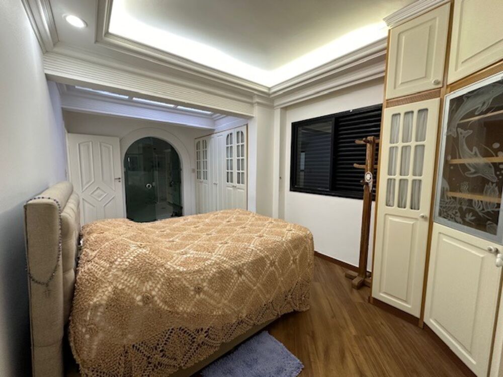 Cobertura à venda com 4 quartos, 250m² - Foto 37