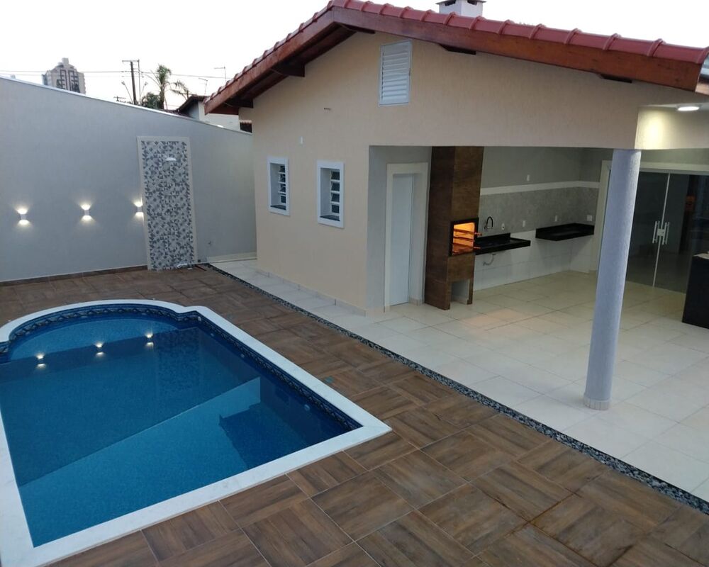 Casa, 3 quartos, 145 m² - Foto 1