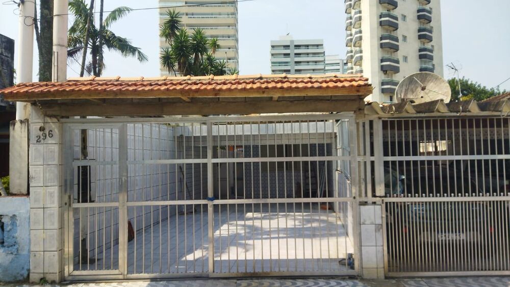 Casa, 2 quartos, 175 m² - Foto 1