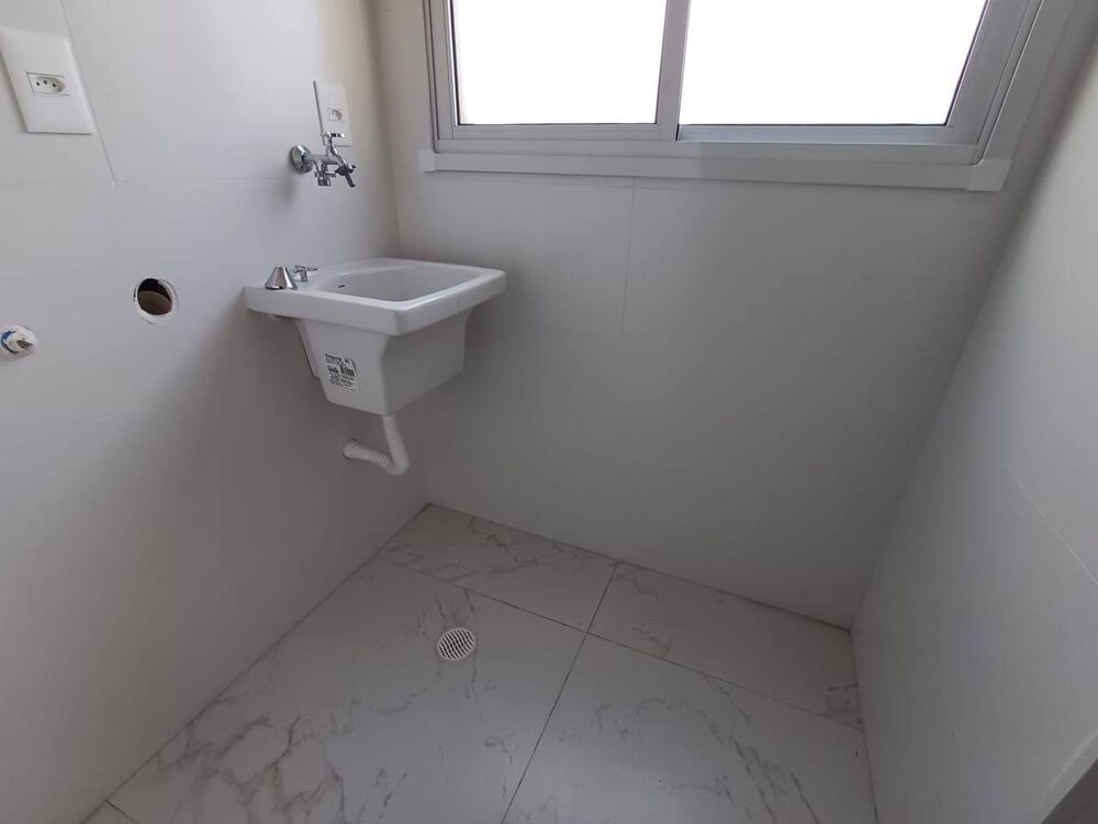 Apartamento à venda com 2 quartos, 77m² - Foto 33