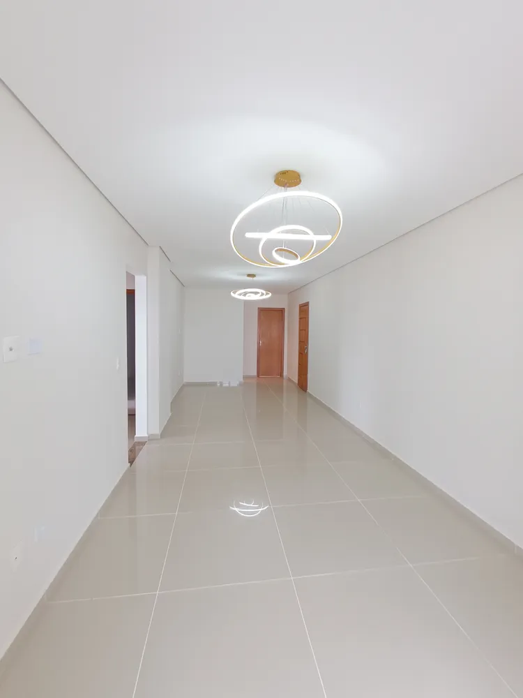 Apartamento, 3 quartos, 130 m² - Foto 2