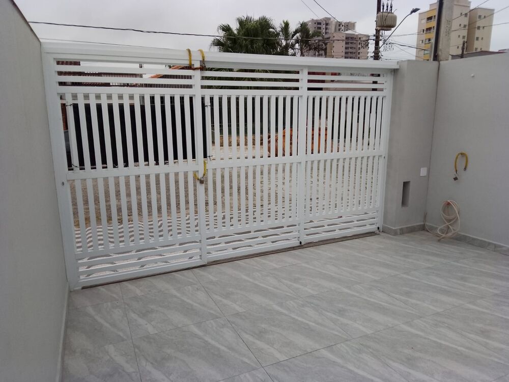 Casa à venda com 2 quartos, 70m² - Foto 7