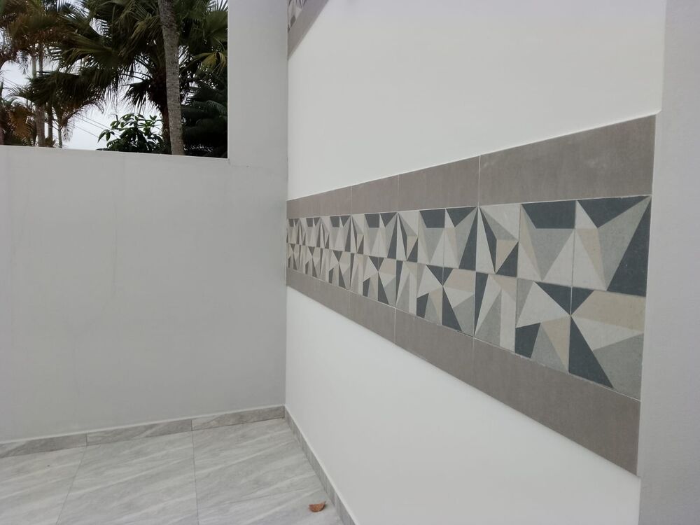 Casa à venda com 2 quartos, 70m² - Foto 6