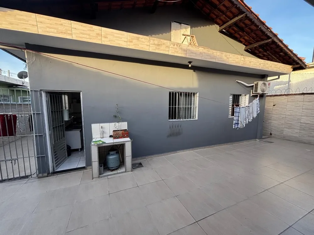 Casa, 4 quartos, 250 m² - Foto 2