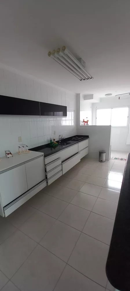 Apartamento à venda com 3 quartos, 113m² - Foto 5