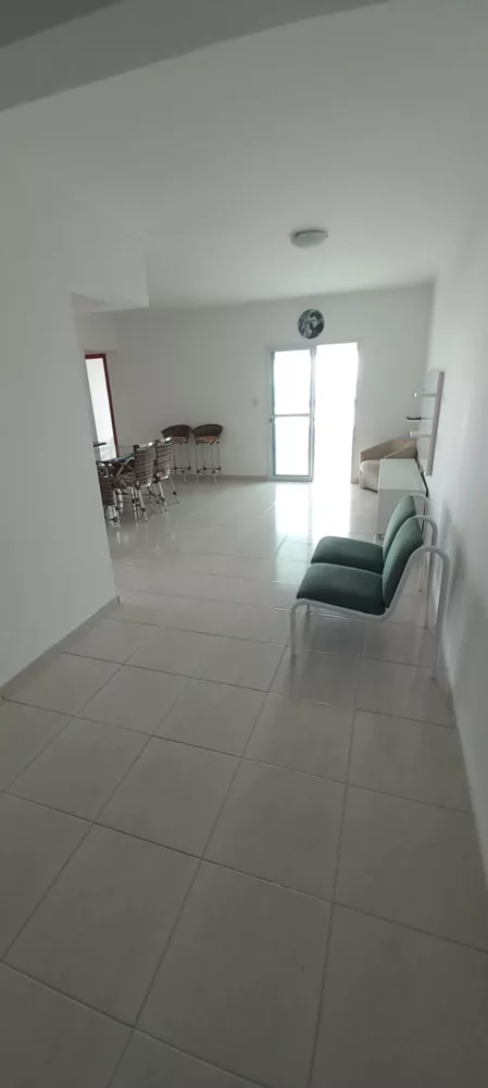 Apartamento à venda com 3 quartos, 113m² - Foto 2