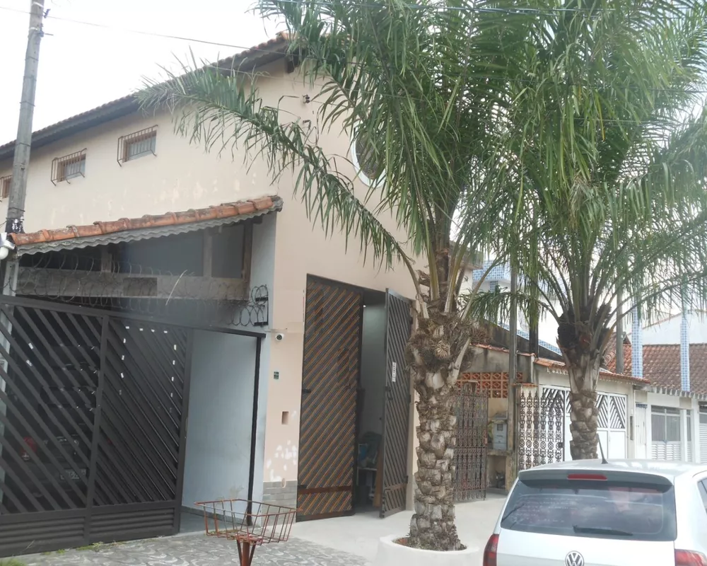 Casa, 4 quartos, 140 m² - Foto 1