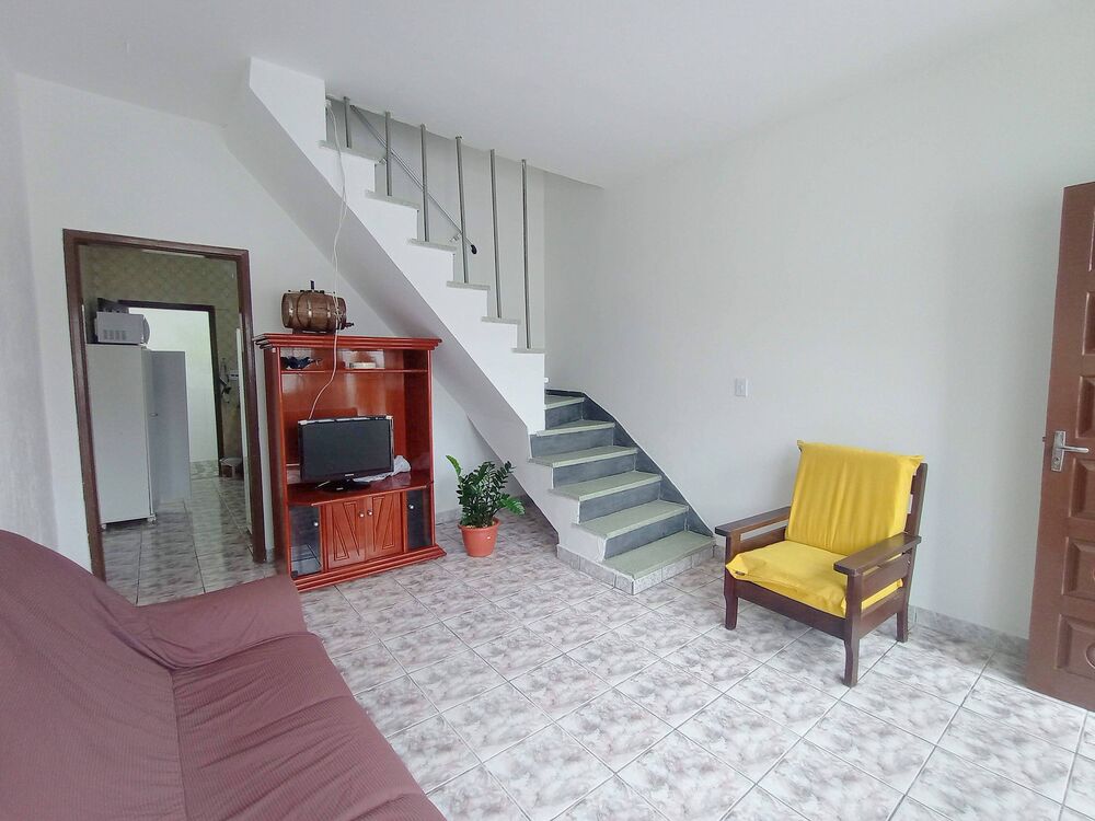 Casa, 2 quartos, 81 m² - Foto 1