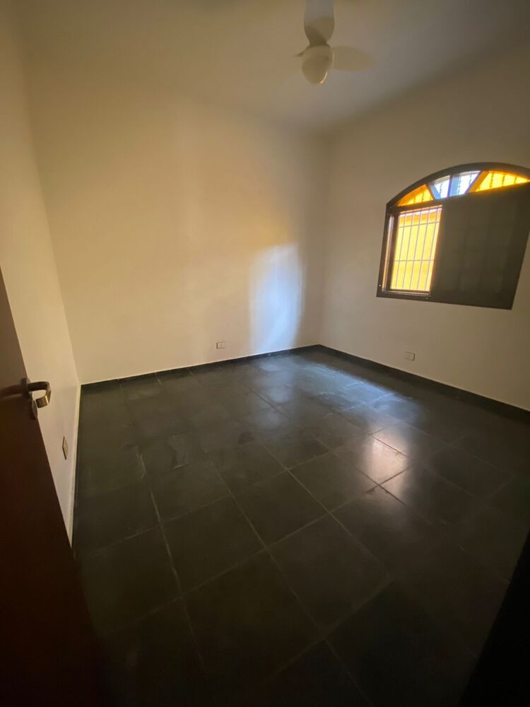 Casa, 3 quartos, 241 m² - Foto 12