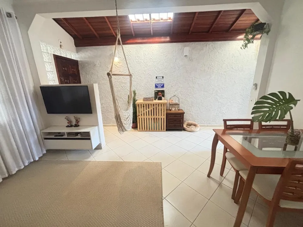 Casa, 2 quartos, 1 m² - Foto 1