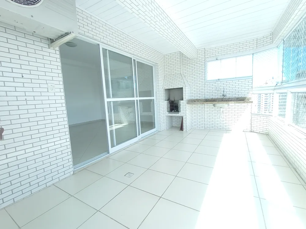 Apartamento, 3 quartos, 131 m² - Foto 1