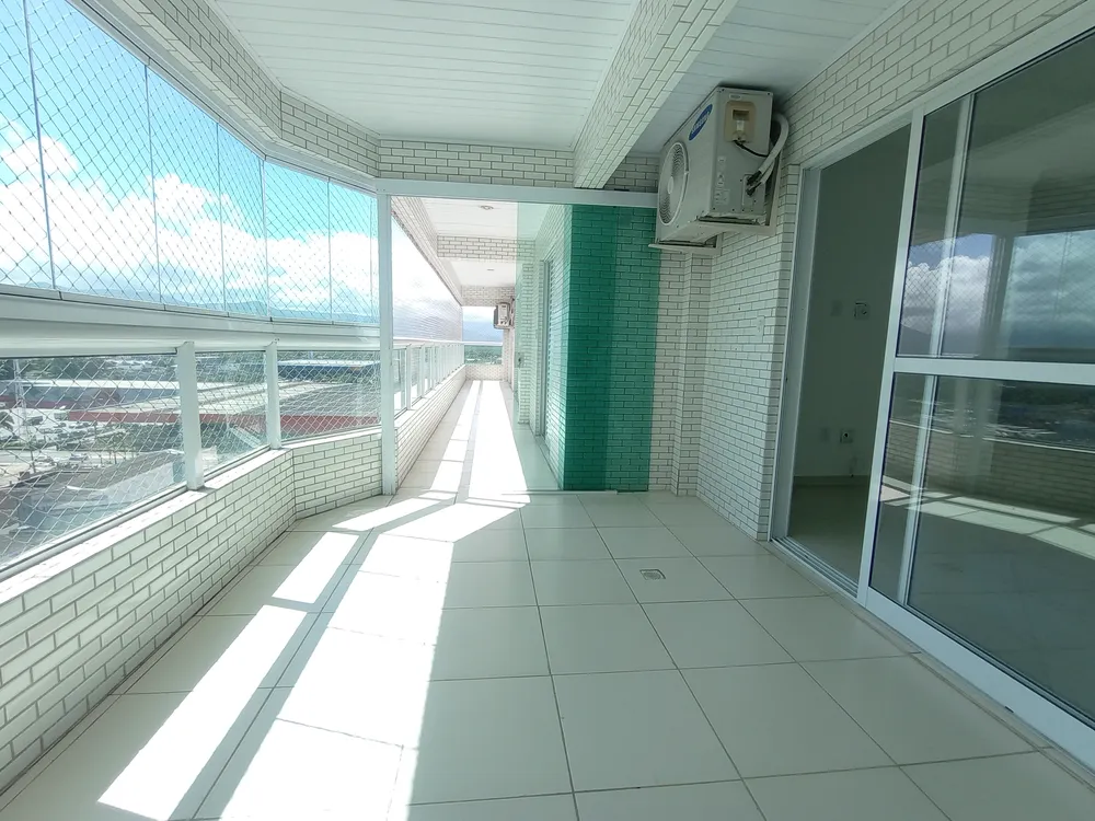Apartamento, 3 quartos, 131 m² - Foto 2