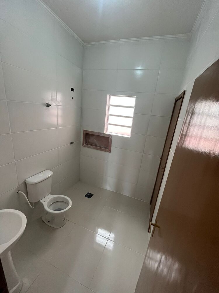 Casa, 2 quartos, 80 m² - Foto 1