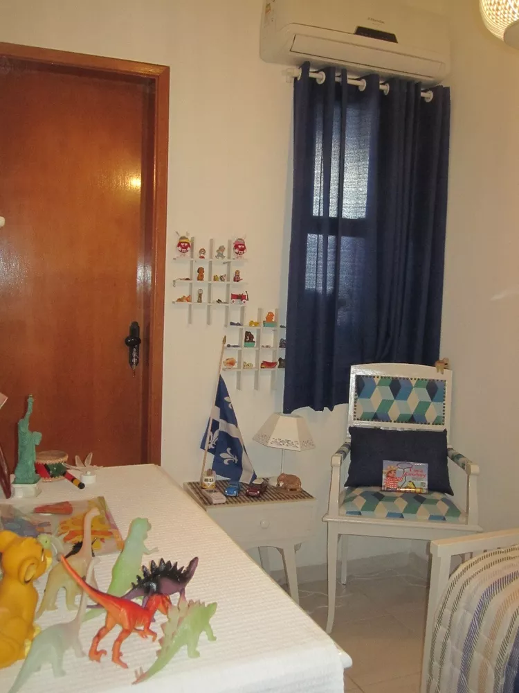 Apartamento à venda com 3 quartos, 135m² - Foto 18