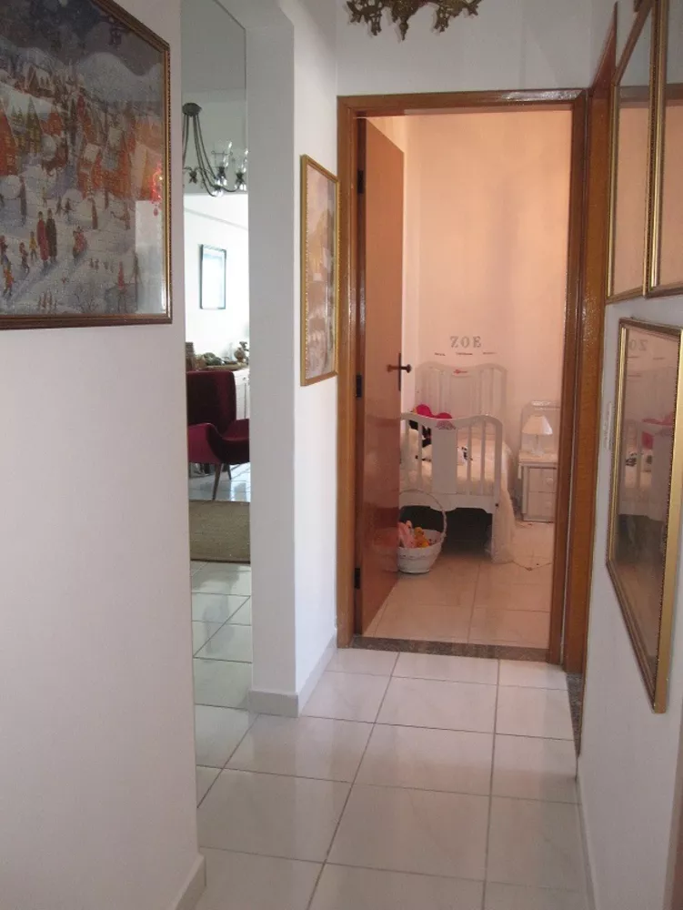 Apartamento à venda com 3 quartos, 135m² - Foto 17