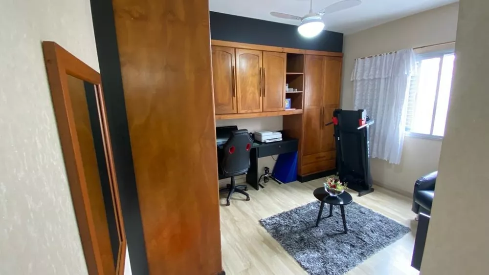 Apartamento à venda com 4 quartos, 137m² - Foto 8