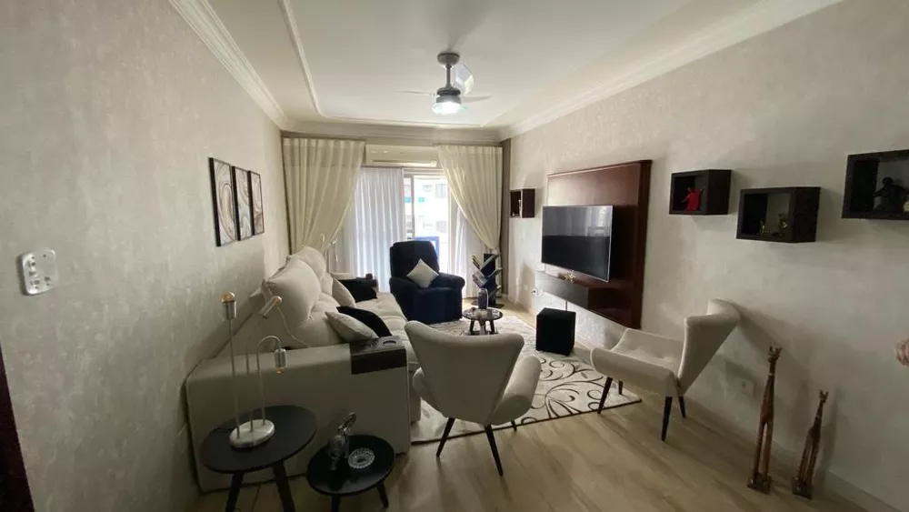 Apartamento à venda com 4 quartos, 137m² - Foto 2