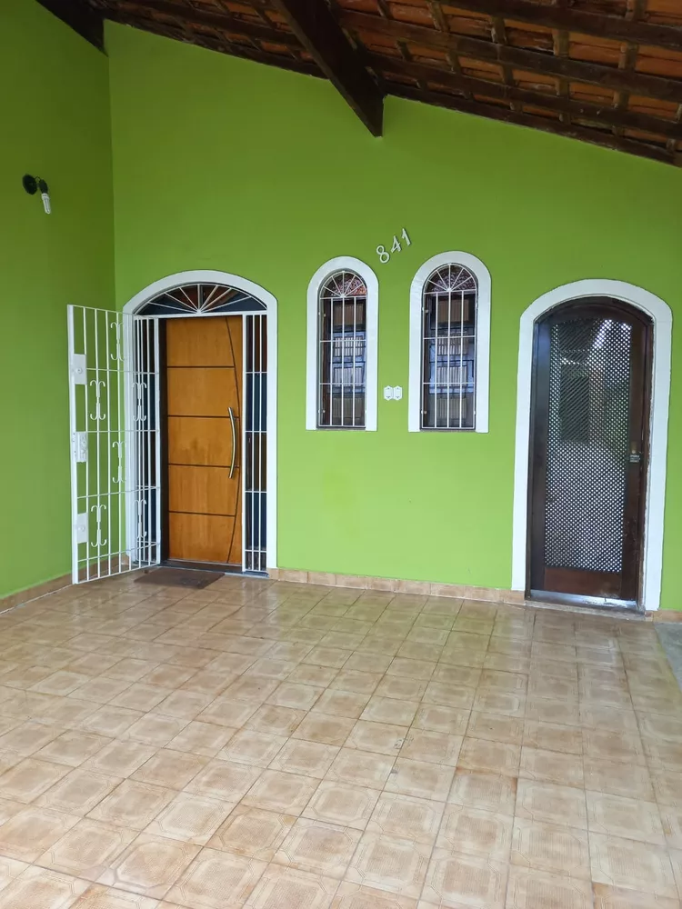 Casa à venda com 2 quartos, 98m² - Foto 1