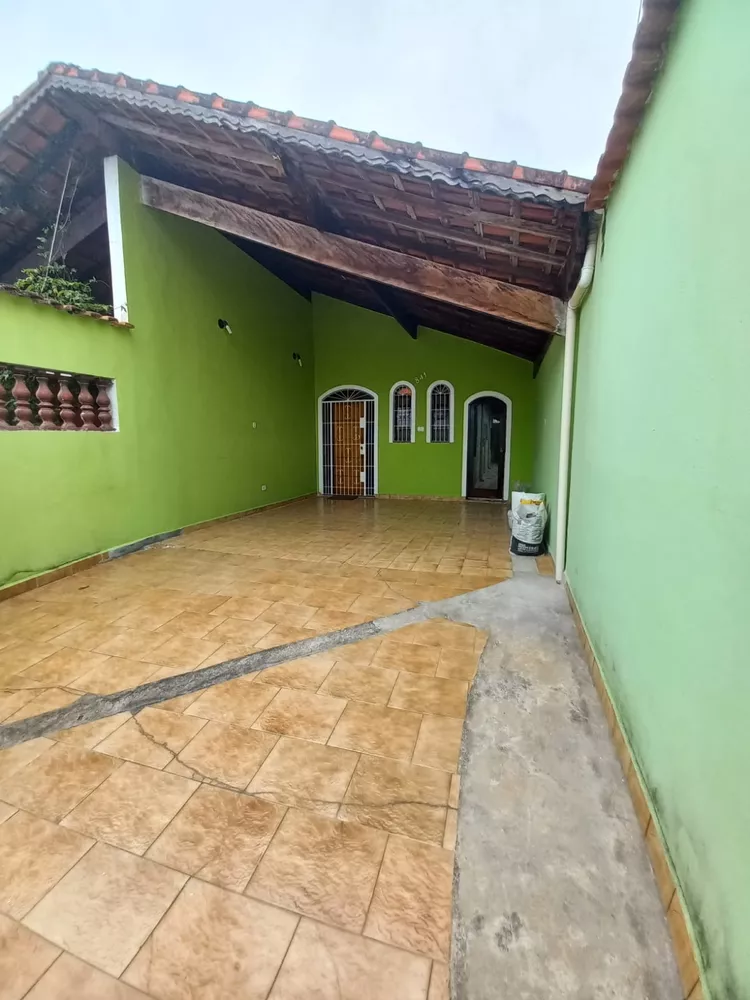 Casa à venda com 2 quartos, 98m² - Foto 2