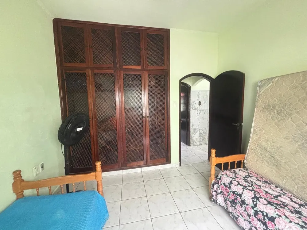 Casa, 4 quartos, 190 m² - Foto 2
