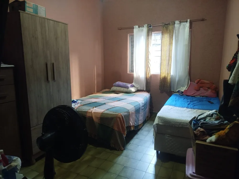 Casa, 2 quartos, 200 m² - Foto 1