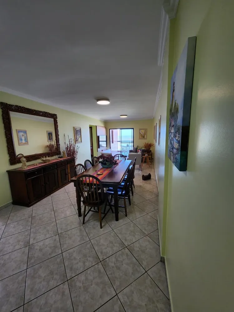 Apartamento, 3 quartos, 130 m² - Foto 1
