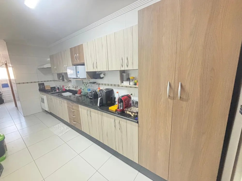 Apartamento, 3 quartos, 136 m² - Foto 1