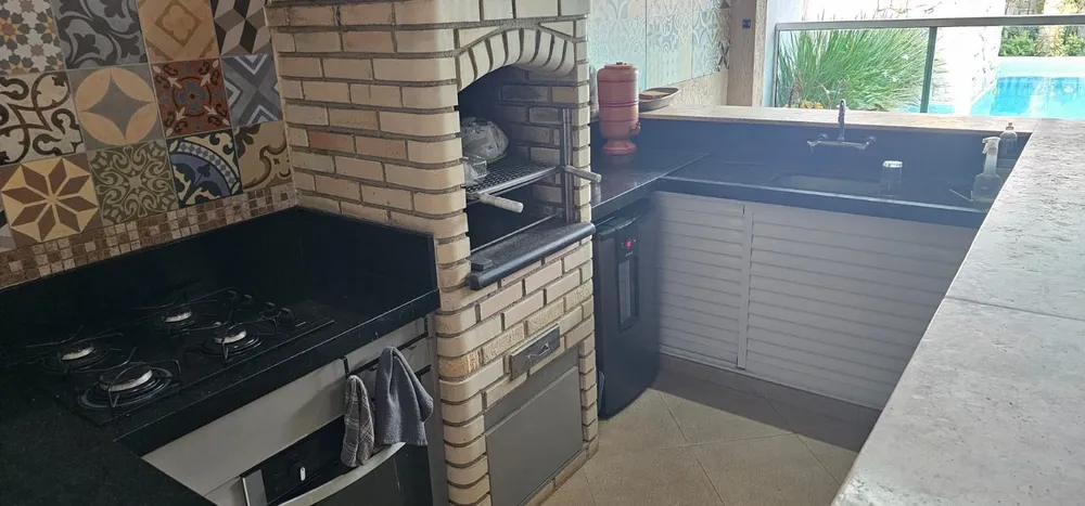 Casa, 3 quartos, 230 m² - Foto 2