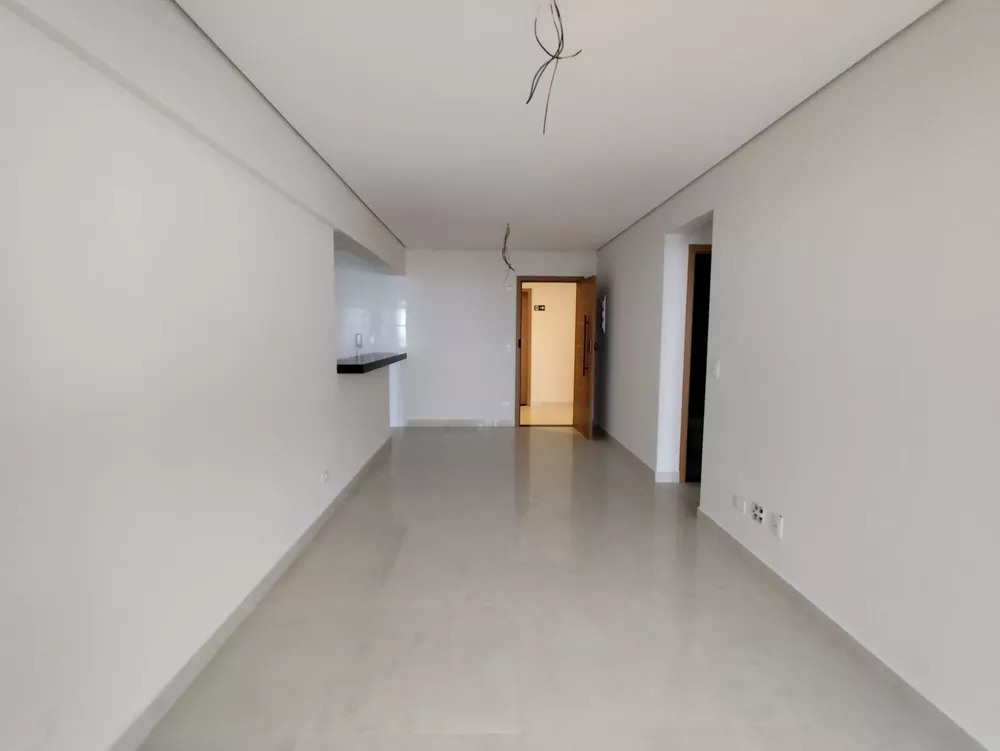 Apartamento à venda com 2 quartos, 90m² - Foto 3