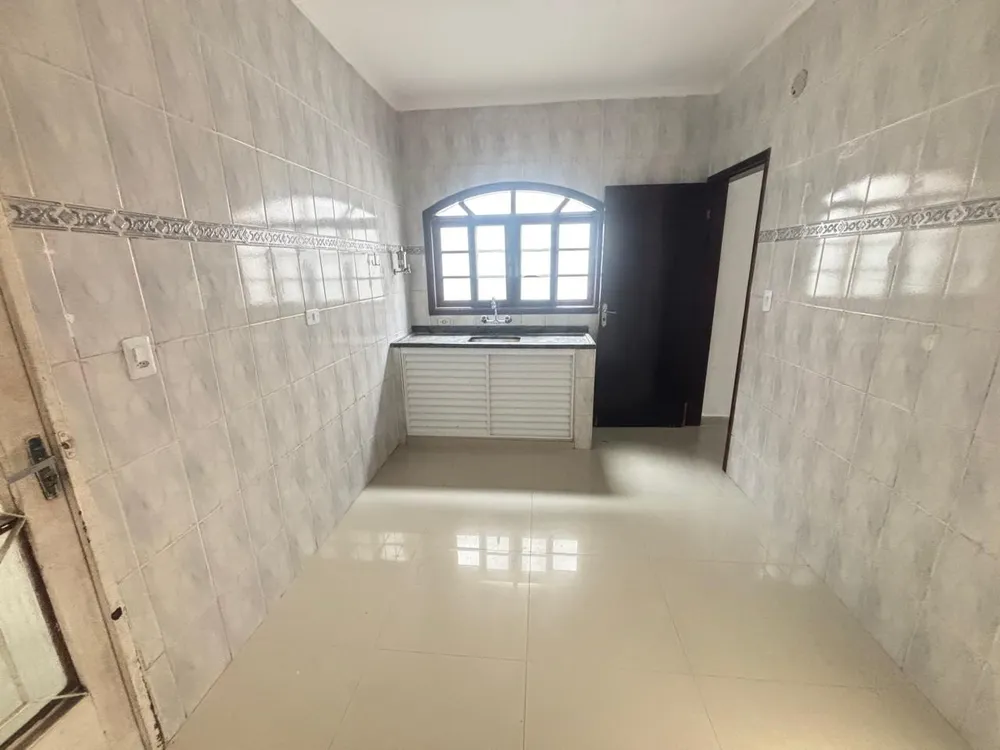 Casa, 3 quartos, 160 m² - Foto 3