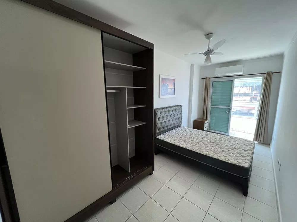 Apartamento à venda com 2 quartos, 76m² - Foto 12