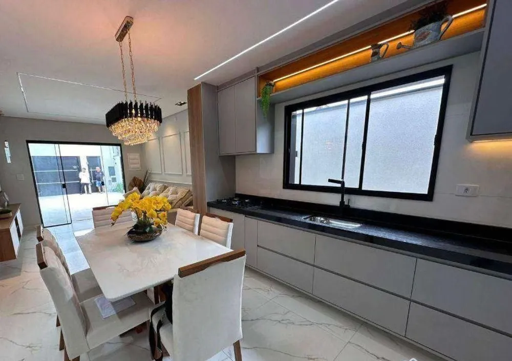 Casa, 2 quartos, 200 m² - Foto 2