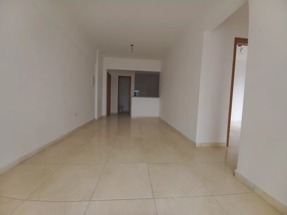 Apartamento à venda com 2 quartos, 80m² - Foto 4