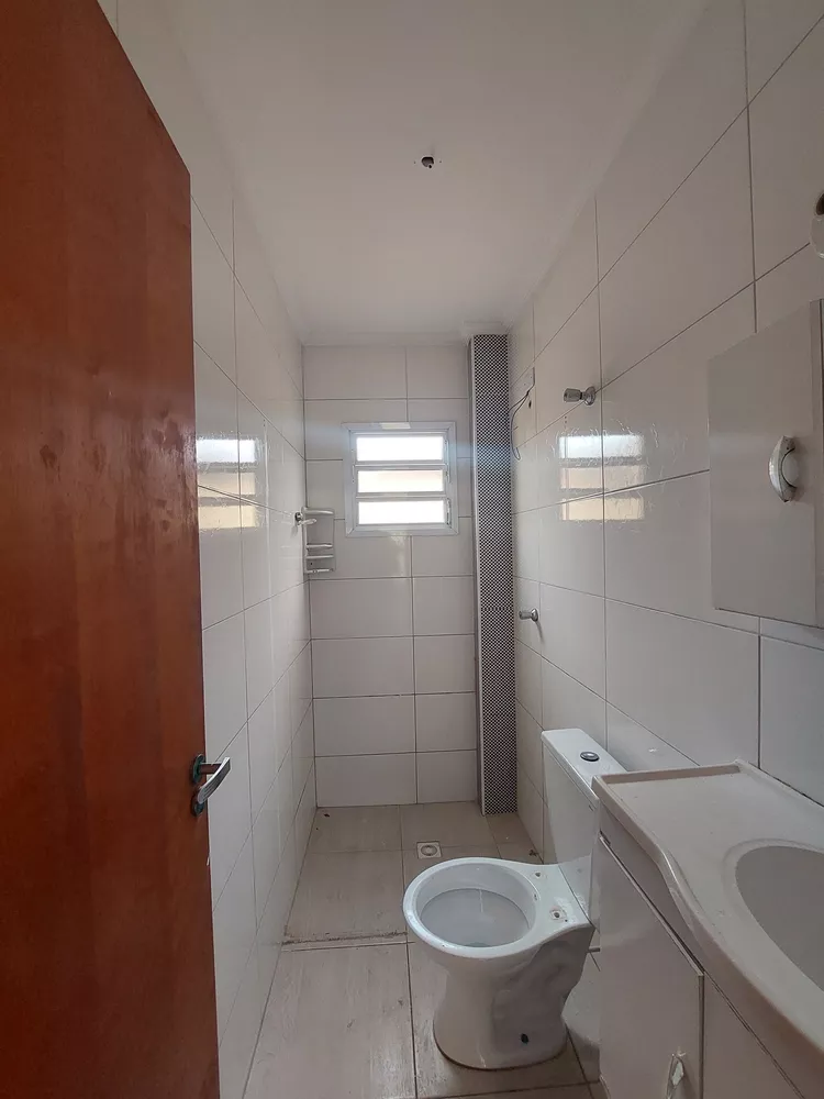 Casa à venda com 2 quartos, 48m² - Foto 5