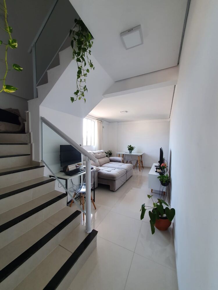 Apartamento à venda com 2 quartos, 65m² - Foto 11