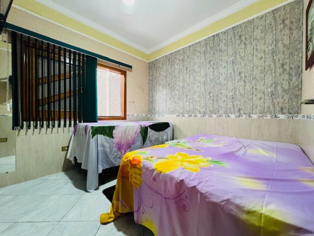 Casa, 3 quartos, 180 m² - Foto 1