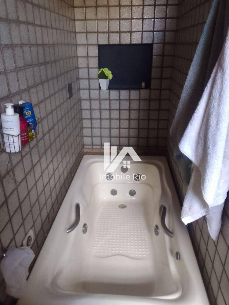 Apartamento à venda com 2 quartos, 60m² - Foto 11